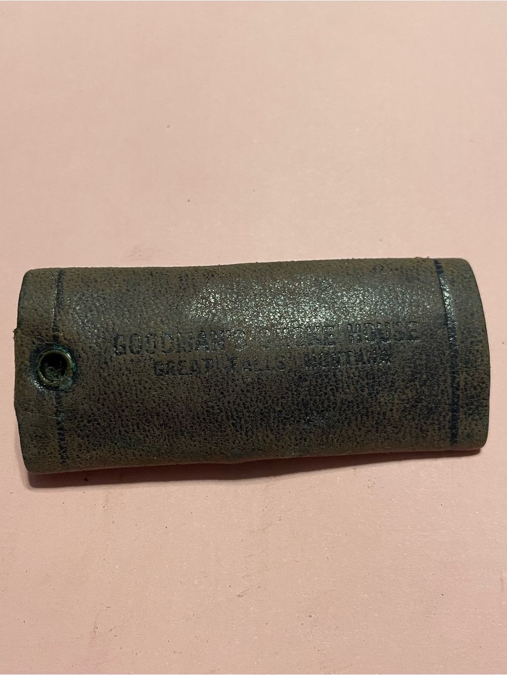 Vintage Leather Key Holder w/ Keys #8192 - Picture 5 of 11